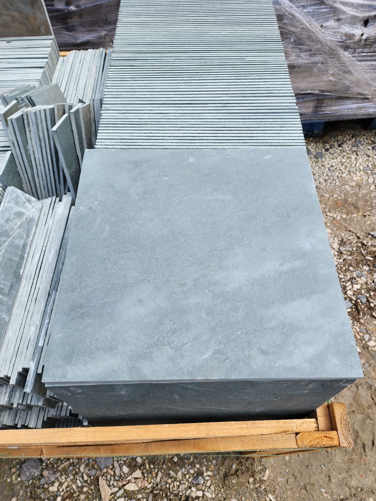 Piso Pedra Ardósia 40x40 - Imagem 2